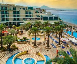 Club Hotel Loutraki